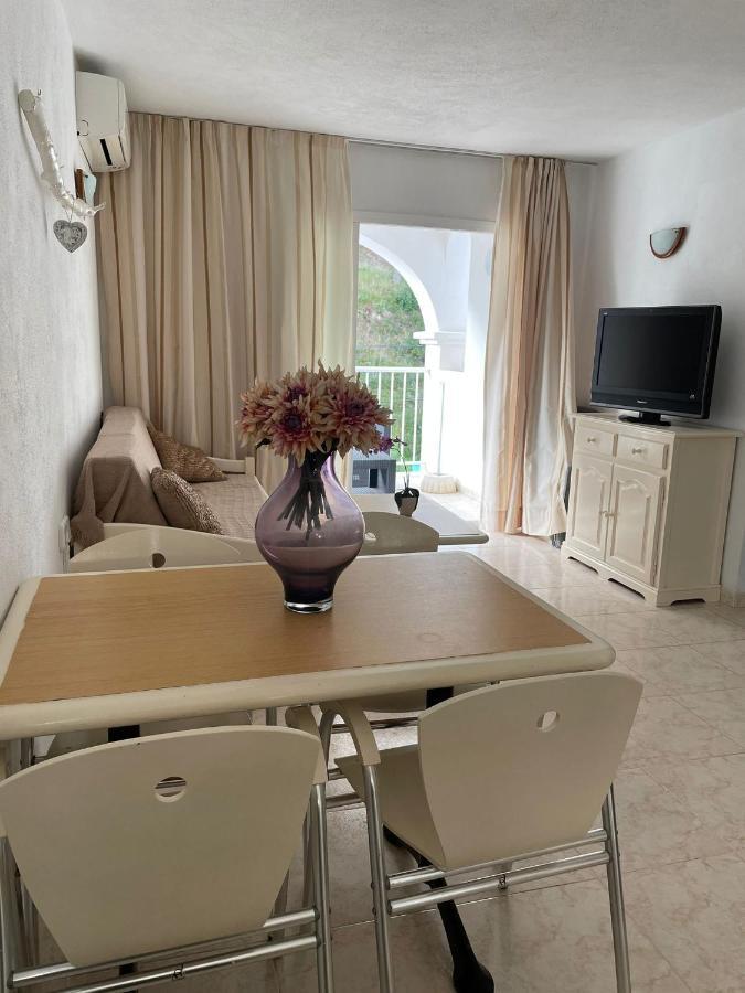 Apartamentos Torres Cardona  Cala Llonga  Exterior foto